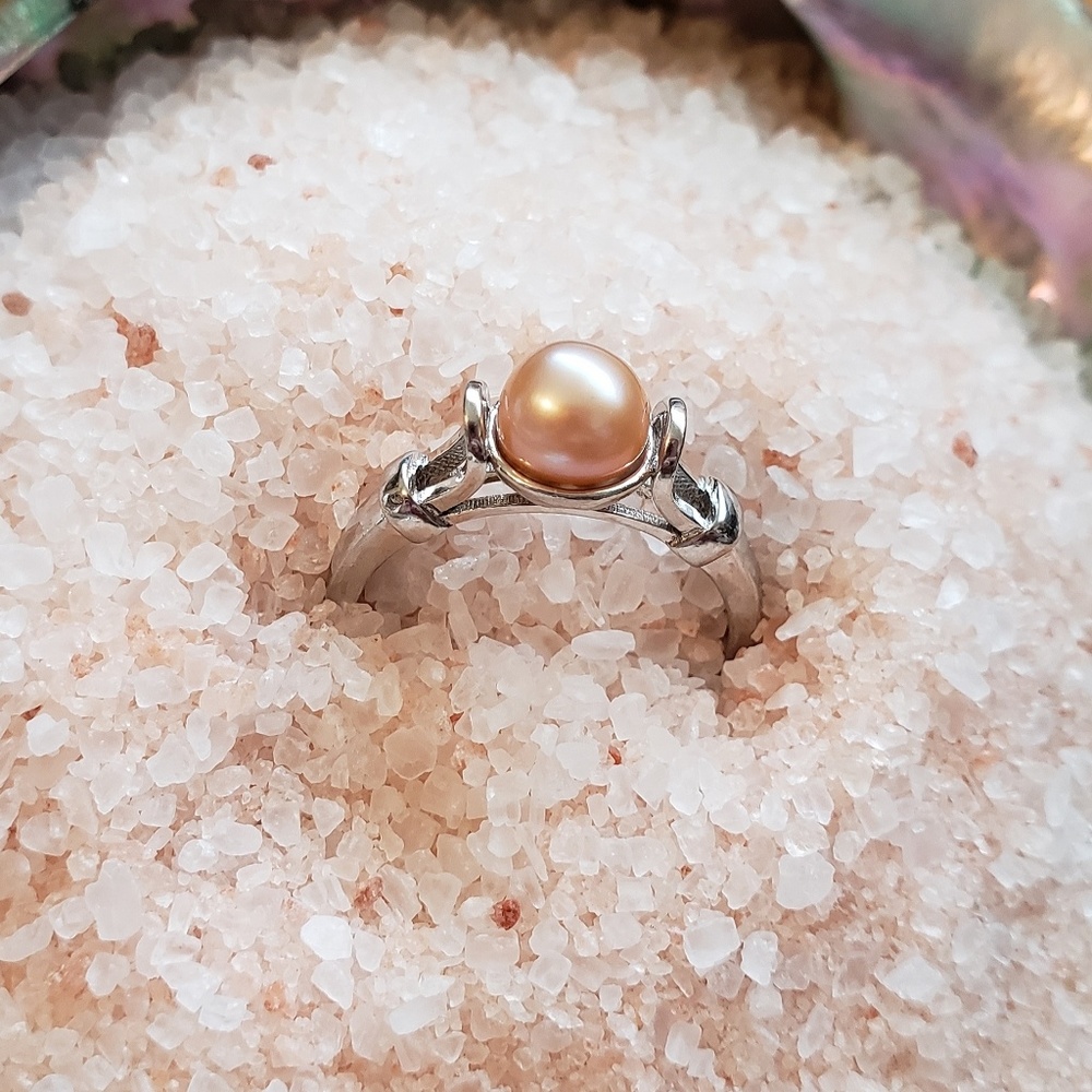 Vantel Pearl's "Fortune Teller" ring